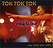 CD-Tipp (Soul): TOK TOK TOK - Reach out...&sway your booty (Live) (TOK TOK TOK sorgen stets f&uuml;r ein einmaliges Live-Erlebnis. Die warme Stimme von S&auml;ngerin Tokunbo Akinro schwebt &uuml;ber dem Soul von Drums, Bass, Fender Rhodes Piano und Saxophon.
Melodische Sch&ouml;nheit und ein kr&auml;ftiger Groove gehen hier eine magische Verbindung ein! ... www.toktoktok.eu)